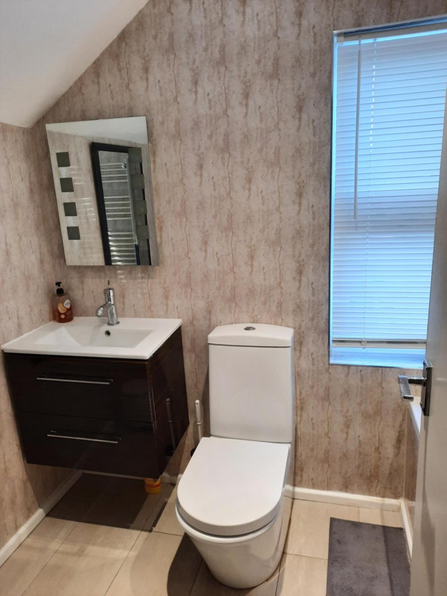 Lovely Home With Full En-Suite Double Bed Rooms Reading Dış mekan fotoğraf